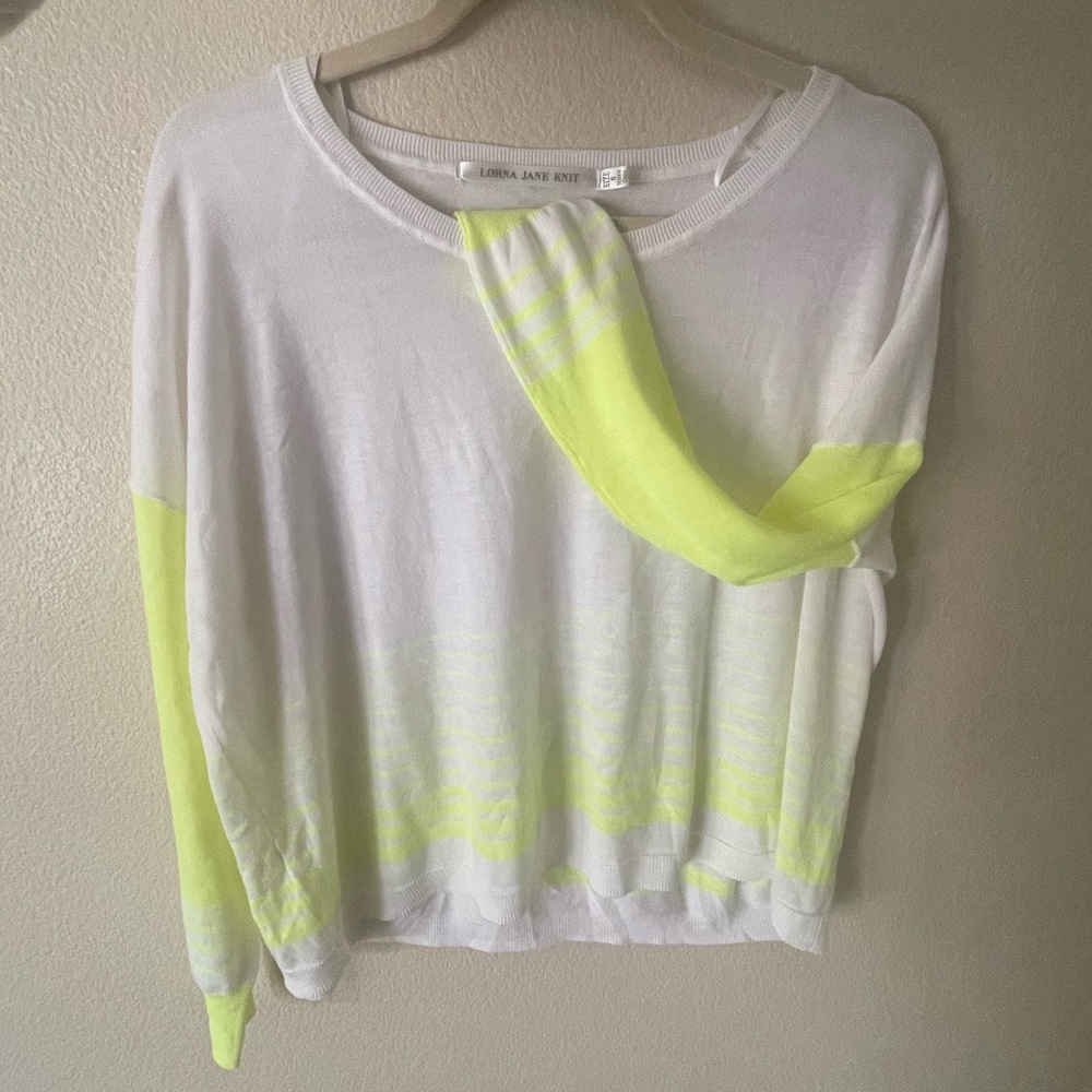 Lorna Jane knit sweater